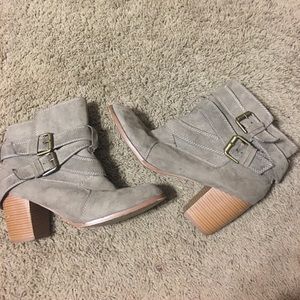 Grey/Tan Heeled Buckle Booties